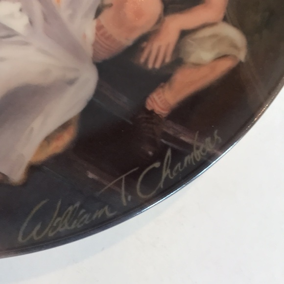“Annie and the Orphans” collectable plate - Picture 3 of 6